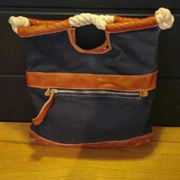 Vintage Lands End knot bucket bag - Picture 1 of 5